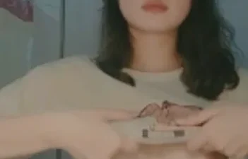Teen nhí nhảnh livestream khoe thân - Phim sex HD tại Nangcuc