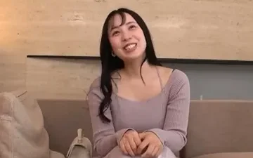 Phim sex Chơi bé nhân viên quán ăn 26 tuổi Full HD tại Nangcuc