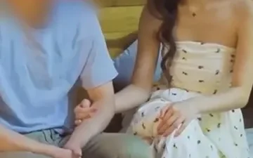 Kỳ nghỉ riêng tư tại căn nhà gỗ – Phim sex HD miễn phí Nangcuc