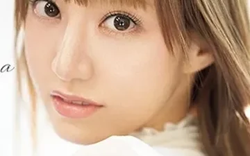 Xem phim Màn ra mắt rực rỡ của thiên thần idol HD tại Nangcuc