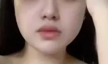 Nỗi lòng vay tiền của em gái dễ thương JAV vietsub HD - Nangcuc