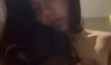Khi em gái teen xinh đẹp ngân hàng lọt vào tầm ngắm – Phim sex HD tại Nangcuc