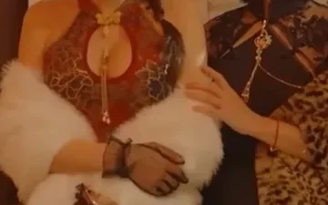 Lạc lối giữa hương sắc lầu hoa cổ phong - Phim sex HD tại Nangcuc