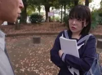 Anh chàng giả làm sinh viên bách khoa lừa em nữ sinh ngây ngô vào khách sạn dạy học